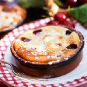 clafoutis-aux-prunes_320x320